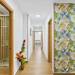 Luxury With Sea View, Heated Pool Villa *