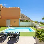 Luxury With Sea View, Heated Pool *