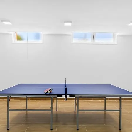 Luxury With Sea View, Heated Pool Villa *