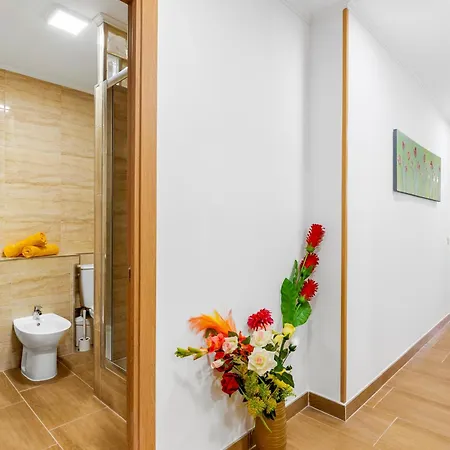 Luxury With Sea View, Heated Pool