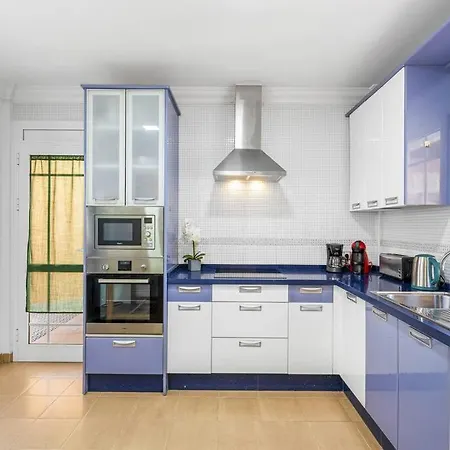 Βίλα Luxury With Sea View, Heated Pool *