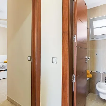 Βίλα Luxury With Sea View, Heated Pool *