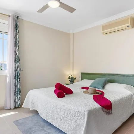 Luxury With Sea View, Heated Pool