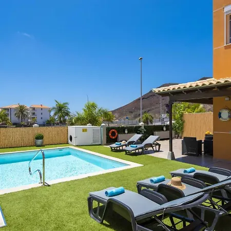 Villa Luxury With Sea View, Heated Pool *