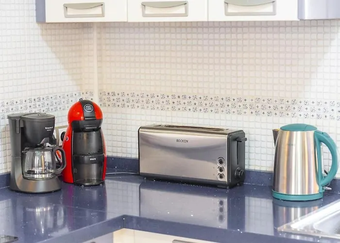 Luxury With Sea View, Heated Pool Villa